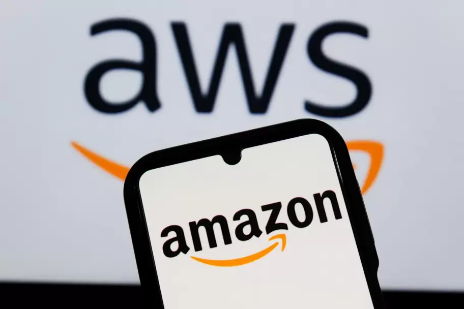 Una falla en la red de AWS paraliz durante horas a bancos, aerolneas, aplicaciones de mensajera y plataformas de entretenimiento