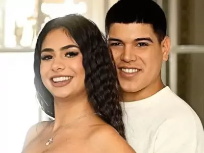 Thiago Medina y Daniela Celis