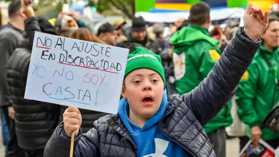 Personas con discapacidad se movilizaron en todo el pa�s por la restituci�n de sus pensiones