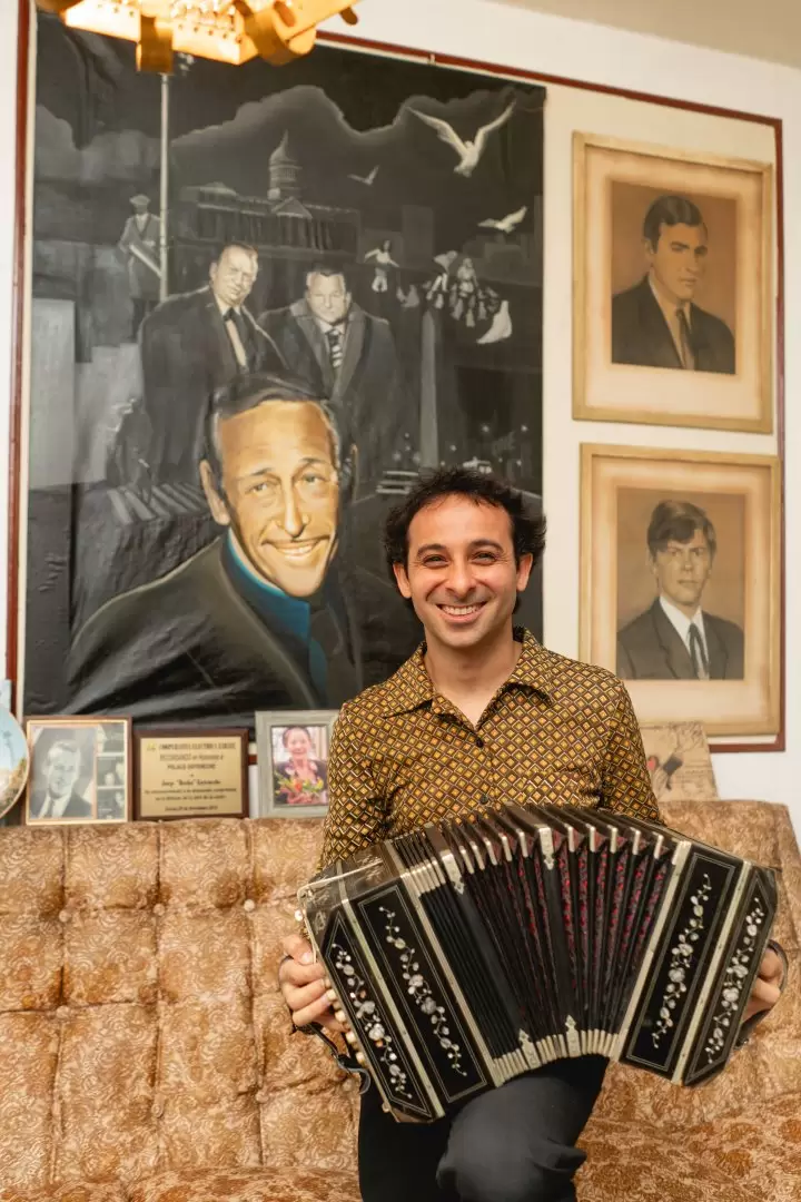 Peke Dima, músico bandoneonista, nacido en Buenos Aires