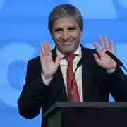 Caputo celebró "récords" de exportación, pero oculta que dependen de retenciones cero y sectores dolarizados