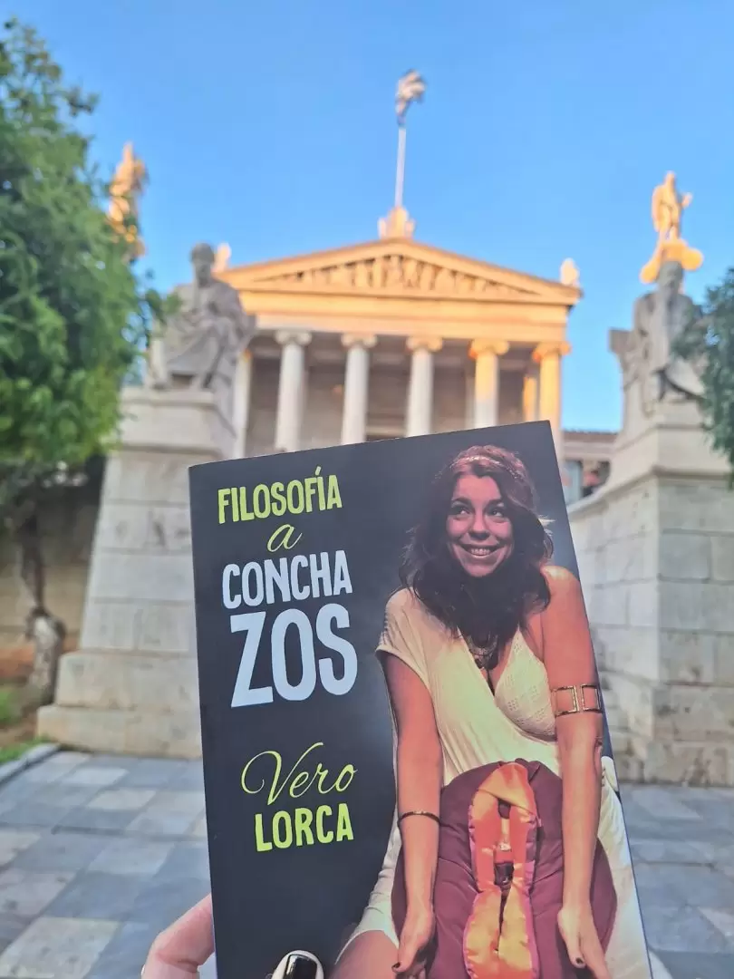 "Filosofía a Conchazos" de Vero Lorca cumplió 10 años.