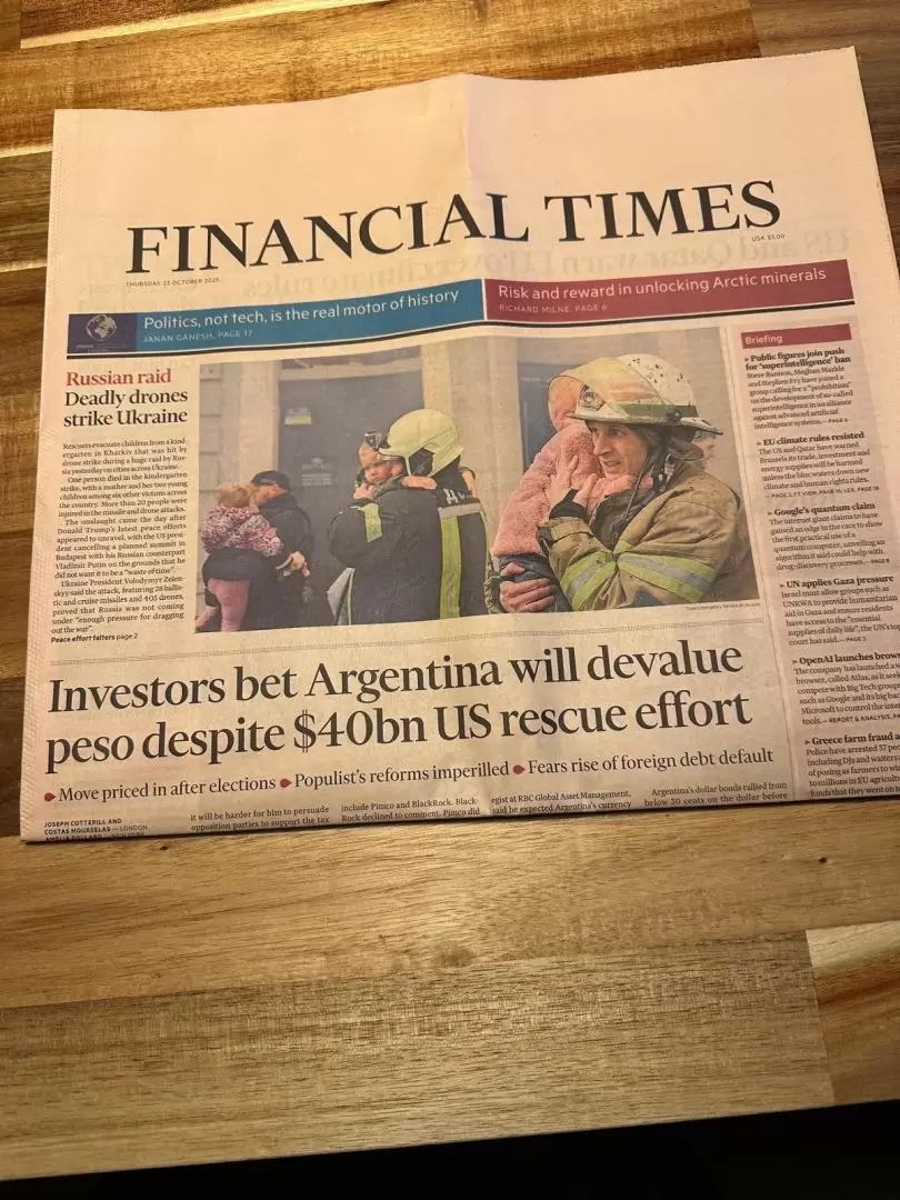 "Los inversores apuestan a que Argentina devaluará el peso a pesar del esfuerzo de rescate de 40.000 millones de dólares de Estados Unidos"