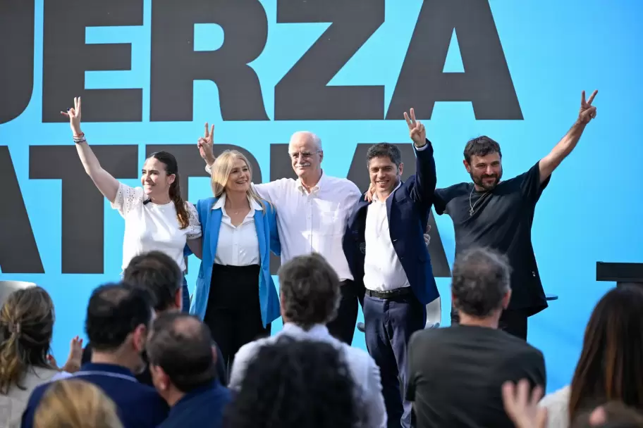 Cierre de campaña de Fuerza Patria
