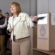 El gabinete de Milei votó sin autocrítica y anticipó "que el lunes será igual que el viernes"