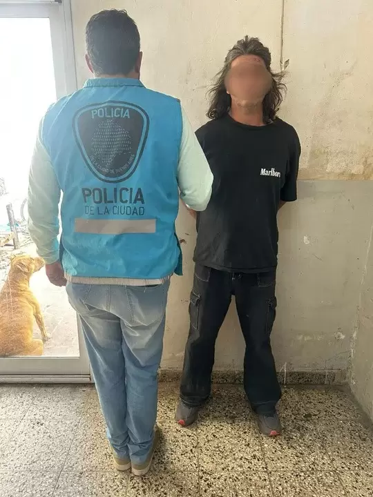 La Policía Bonaerense y la de la Ciudad detuvieron a personas buscadas por delitos aberrantes.