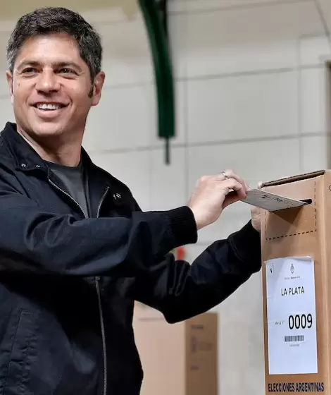 Axel Kicillof vot este 26 de octubre en las elecciones de medio trmino.