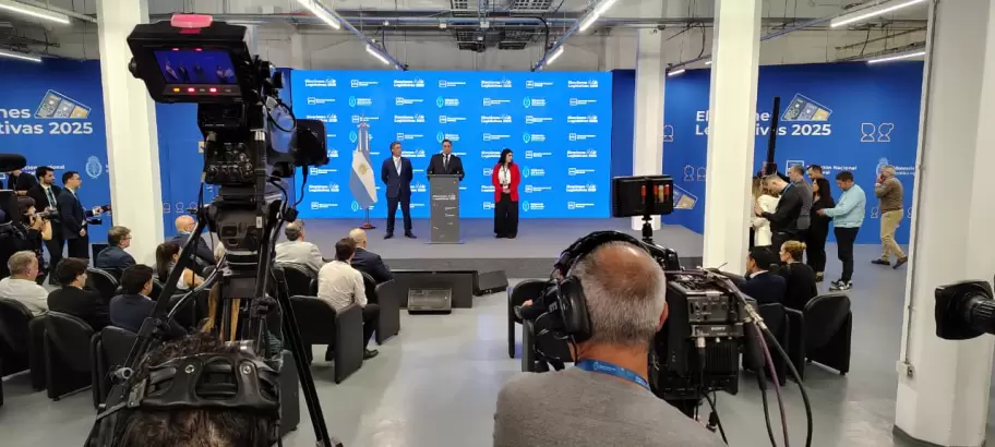 Cataln celebr la "normalidad y xito" del comicio con Boleta nica