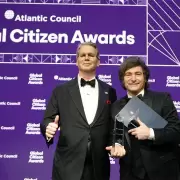 Milei celebr la victoria legislativa con el respaldo de Trump y el Tesoro de EE.UU: "Las motosierras acabarn con la burocracia"