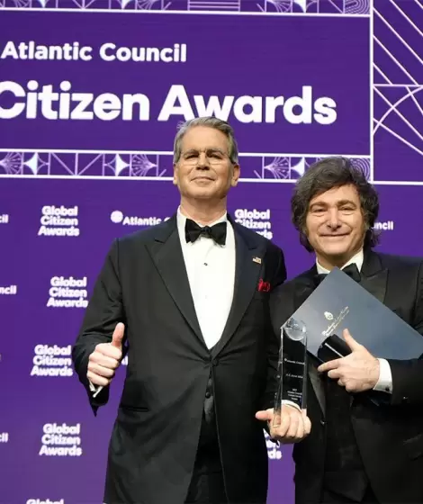 Scott Bessent y Javier Milei