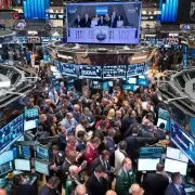 Euforia financiera tras el triunfo de Milei: el dlar cay y los bonos se dispararon en Wall Street