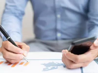 Evaluar datos financieros en tiempo real permite tomar decisiones ms informadas y estratgicas