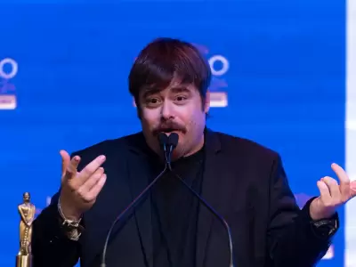 Migue Granados pag su propio Martn Fierro?