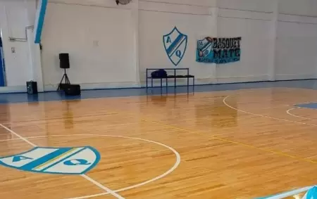 El nene de ocho aos haba sufrido muerte cerebral tras caerle un arco de handball durante un entrenamiento