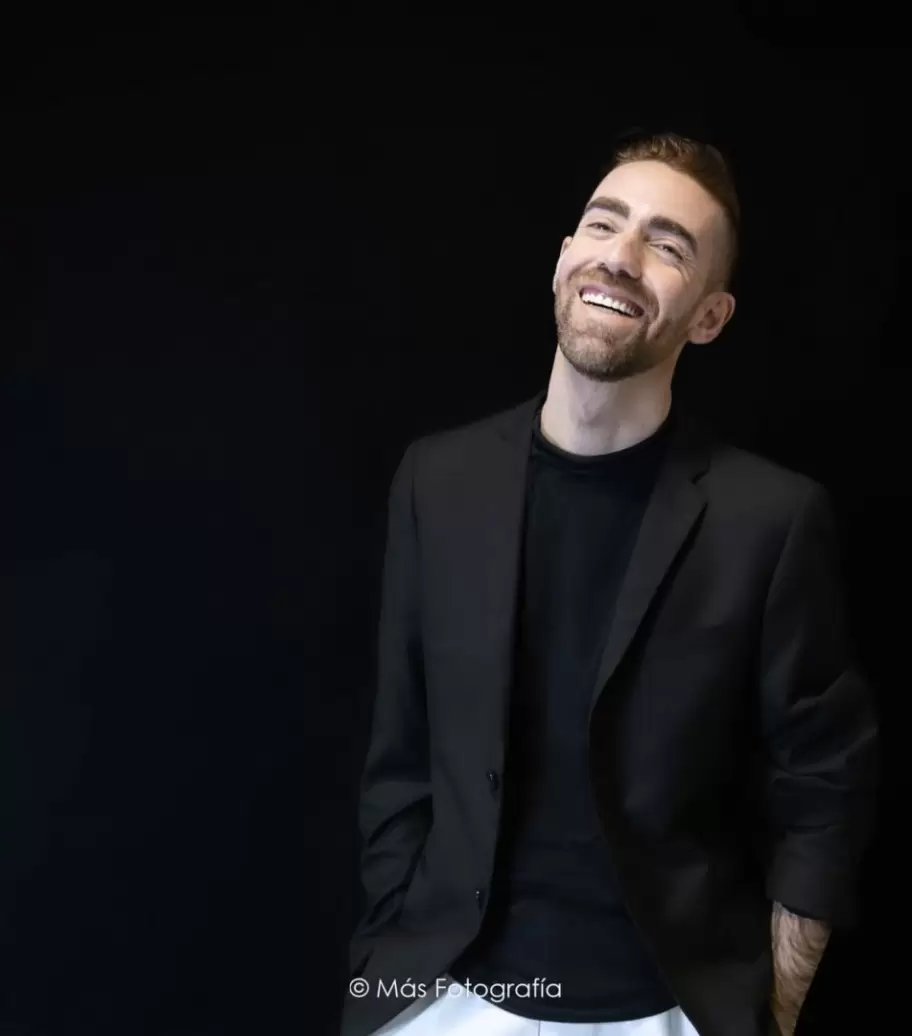 Wosh Machín: "El teatro es una forma de sanar, de prevenir y de devolverle la esperanza a la gente"