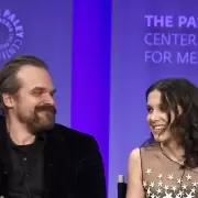 Escándalo en Stranger Things: Millie Bobby Brown denunció a David Harbour por acoso antes del estreno de la última temporada