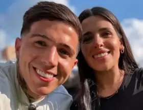 Enzo Fern�ndez y Valentina Cervantes.