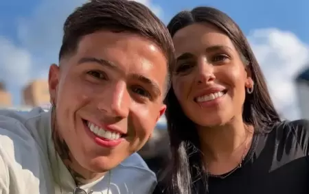 Enzo Fern�ndez y Valentina Cervantes.