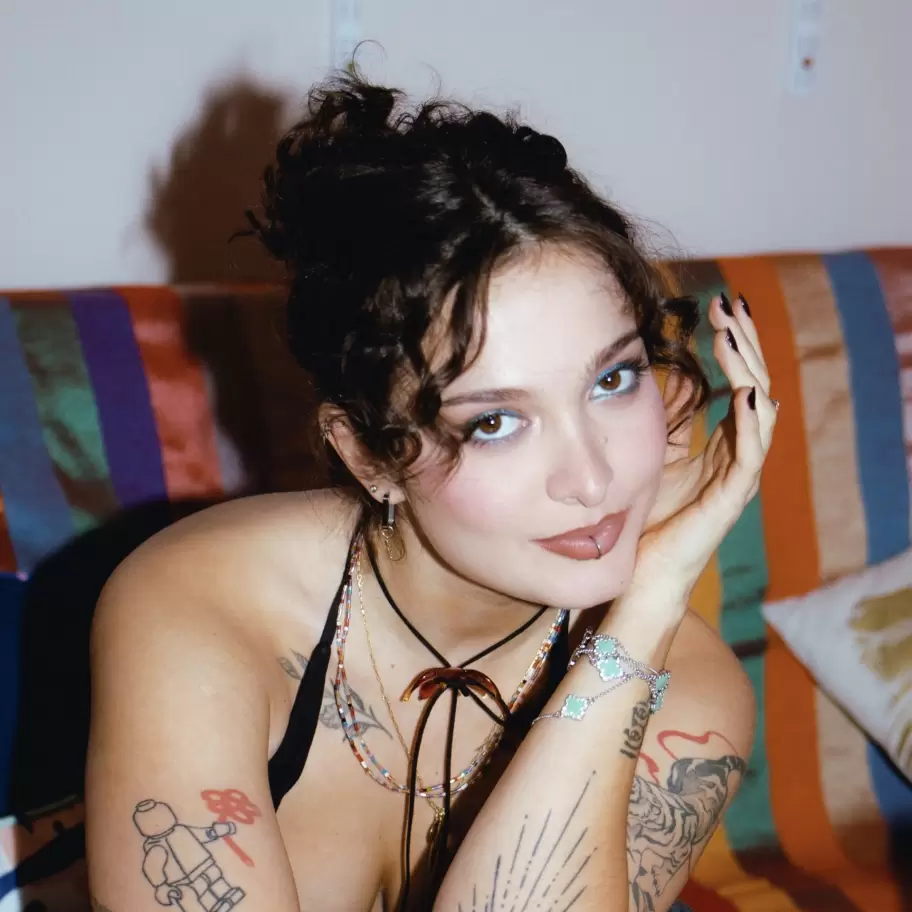 En su nuevo disco intenta escribir una carta a cada uno de sus seres queridos.