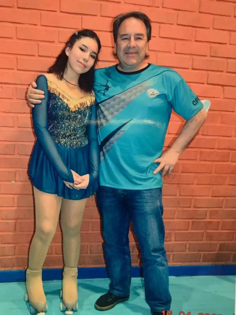 Matilda Lily y su papá Pablo López