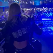 Wanda Nara irrumpi en el show de Martn Cirio en moto y con latex: "Hoy me escribi un ex... y lo volv a bloquear"