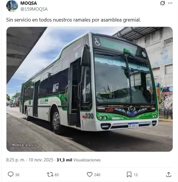 Choferes en paro indefinido por la falta de pago