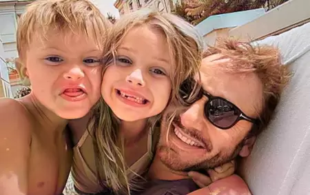 Benjamn Vicua y sus hijos