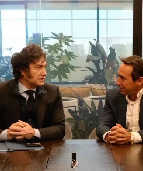 Javier Milei y Marcos Galpern en las oficinas porteas de Mercado Libre.