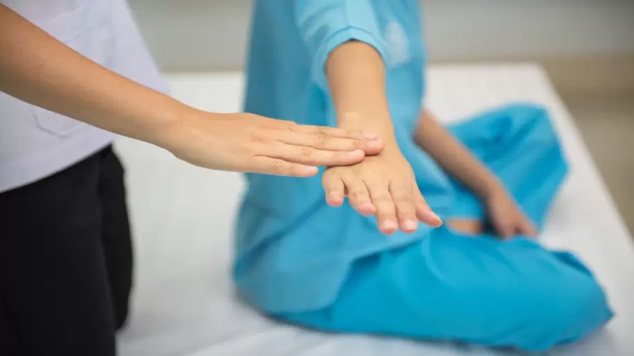 Condenan a un kinesilogo por abusar de tres pacientes