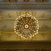 Más de 100 pianistas tocarán por 24 horas ininterrumpidamente: homenaje a Erik Satie en el Teatro Colón