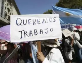 Las pymes, las m�s afectadas; las grandes, las que m�s empleo destruyeron