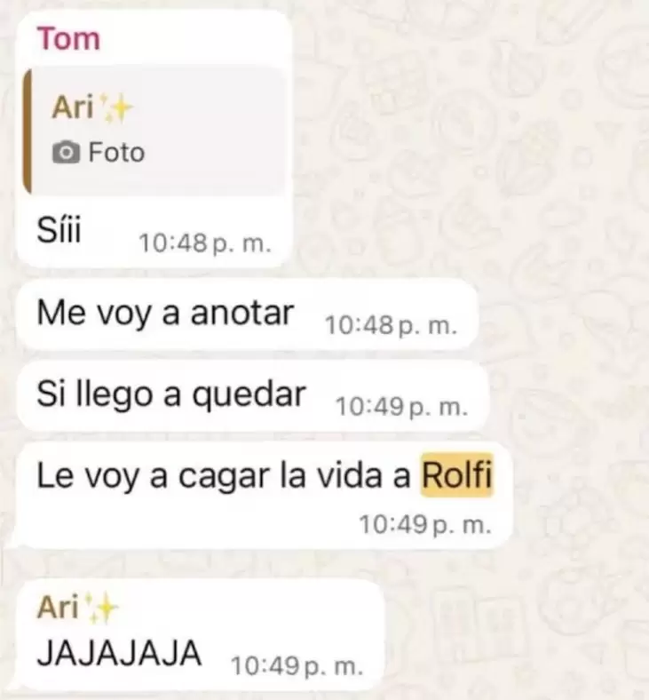 El chat en el que se ve cmo el ayudante de ctedra Tom le haca bullying a Matas Rolfi.