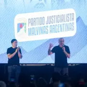 Nardini y Vivona celebraron el Da del Militante junto a la militancia de Malvinas