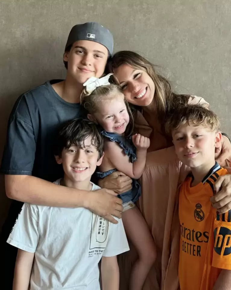 Pampita reveló si sería madre nuevamente