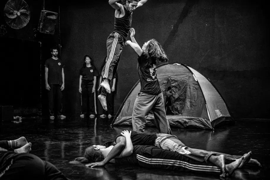 Materia Fungible. Fotos: Adrián Arellano - Maura Rossi