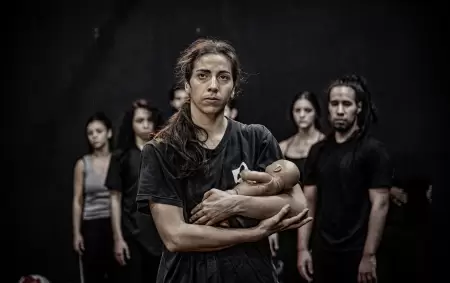 Materia Fungible. Fotos: Adrin Arellano - Maura Rossi