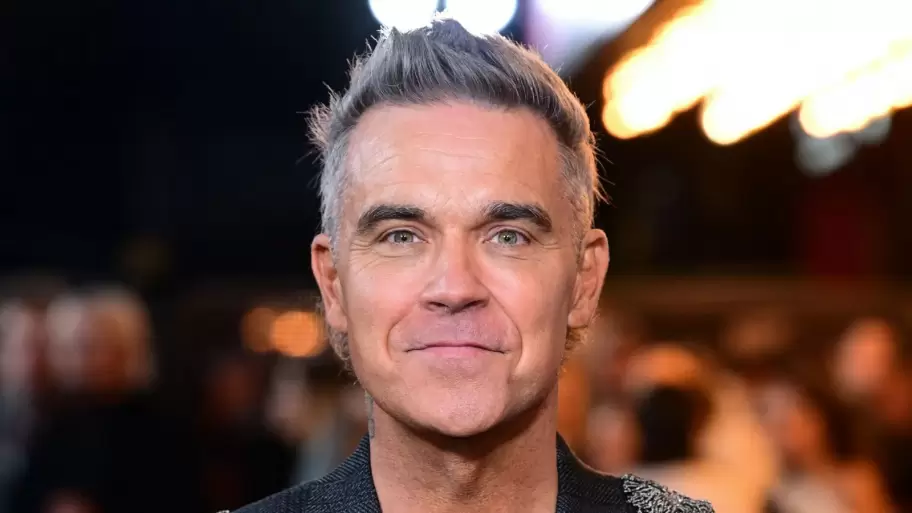 Robbie Williams revel que podra perder la vista tras usar inyecciones para bajar de peso