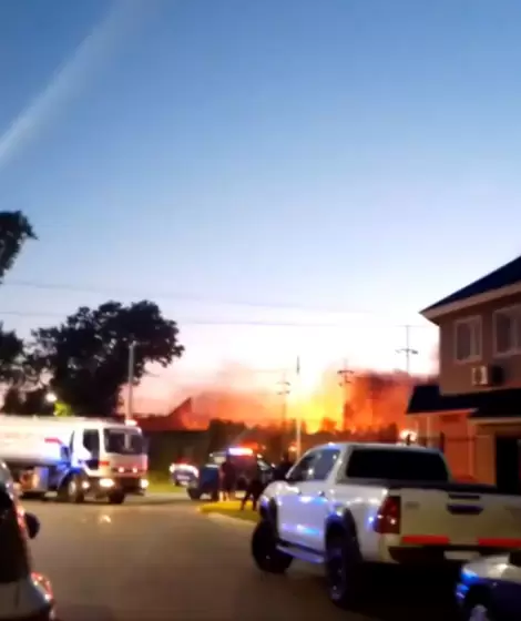 Fuego en Lomas de Zamora
