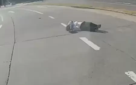 La vctima sufri politraumatismos y fue trasladada de urgencia al Hospital Pirovano.