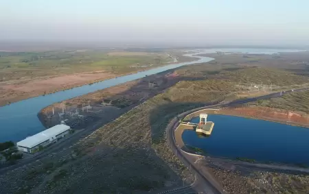 Cerro Colorado , central hidroelctrica