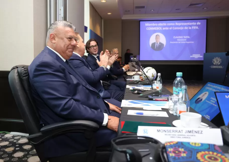 Claudio "Chiqui" Tapia