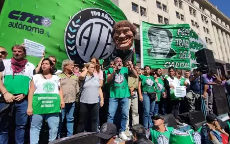 Rodolfo Aguiar anunci que su gremio ir a la lucha y no se quedar quieto ante la nuevo ola de despidos que planifica la gestin de Milei