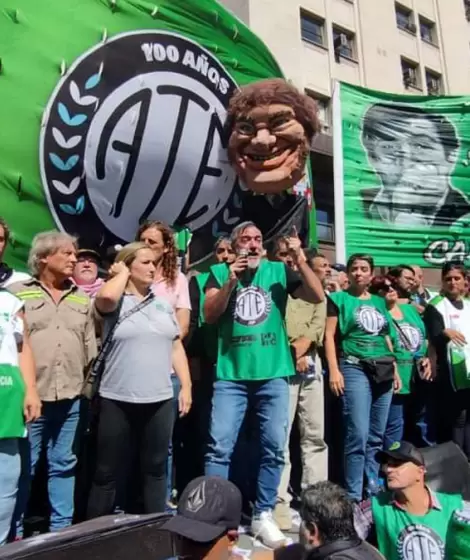 Rodolfo Aguiar anunci que su gremio ir a la lucha y no se quedar quieto ante la nuevo ola de despidos que planifica la gestin de Milei