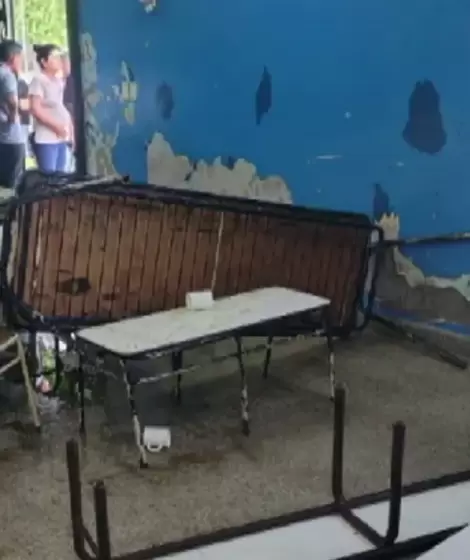 Violencia en una escuela de Grand Bourg