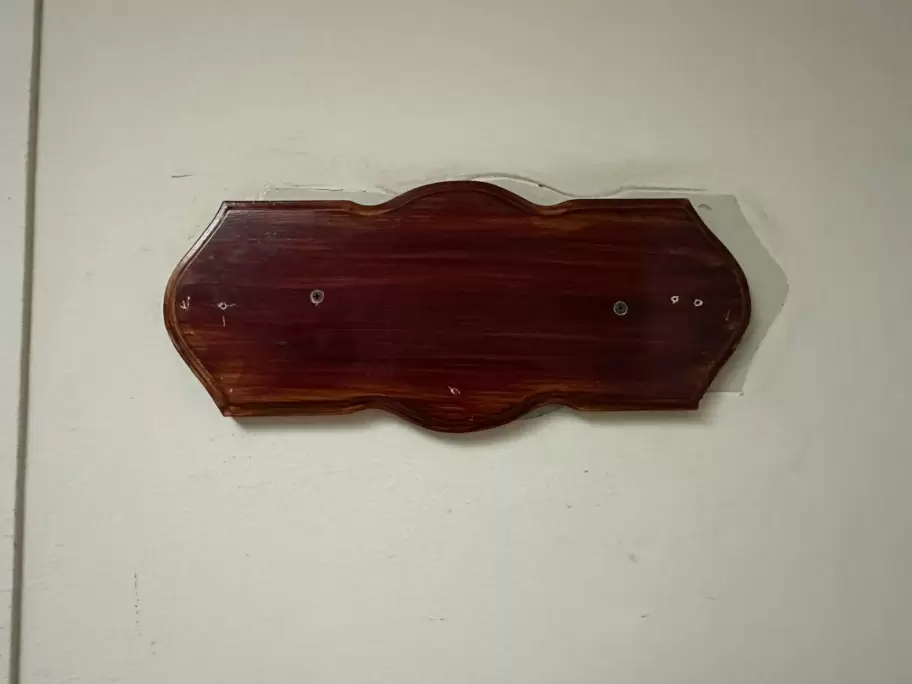 Manoseos, golpes y un cerrajero que terminó siendo testigo involuntario