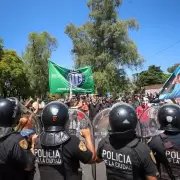 Represión a trabajadores que se manifestaron en contra del desguace del INTI bajo el gobierno de Javier Milei
