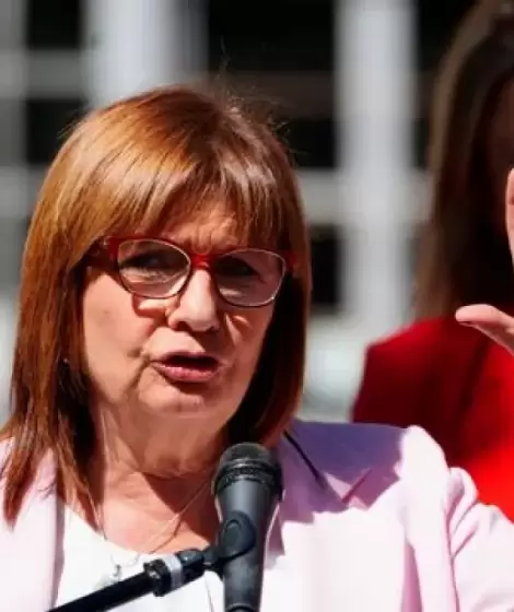 Patricia Bullrich qued expuesta en su falta de coherencia respecto a 2012