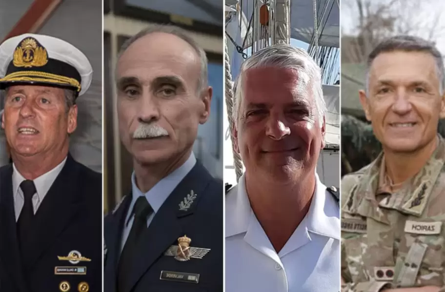 El vicealmirante Marcelo Dalle Nogare, el brigadier mayor Gustavo Valverde, el vicealmirante Juan Carlos Romay y el general Oscar Santiago Zarich.