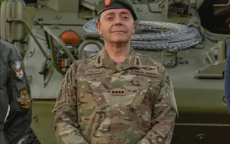 El teniente general Carlos Alberto Presti, ministro de Defensa de la Nacin.