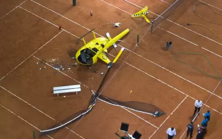 Un helicptero cay sobre las canchas de tenis